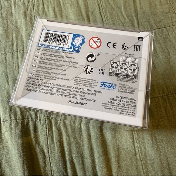 Funko Pop! Animation | Demon Slayer Muzan Kibutsuji #871 Vinyl Figure - Picture 5 of 5